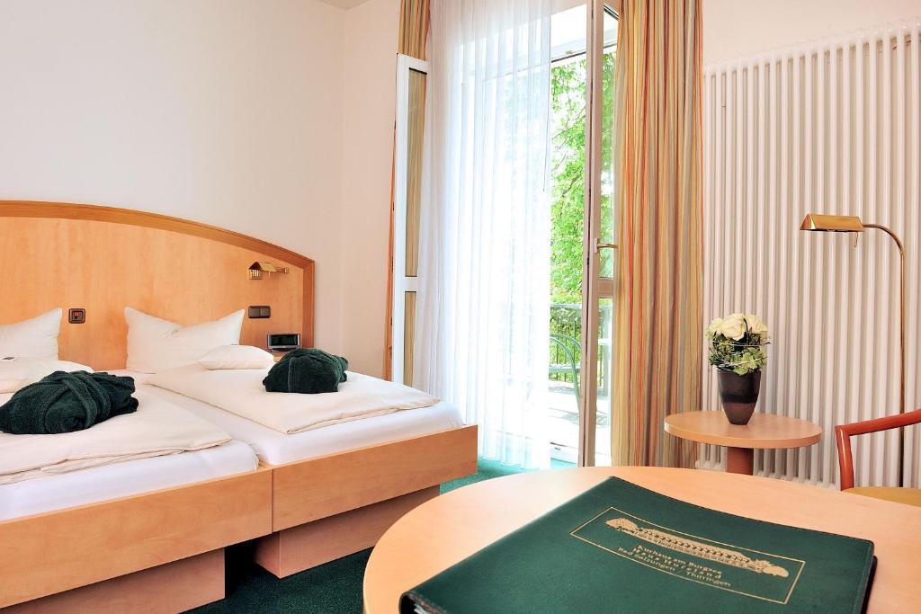 Hôtel Kurhaus Am Burgsee à Bad Salzungen Chambre photo
